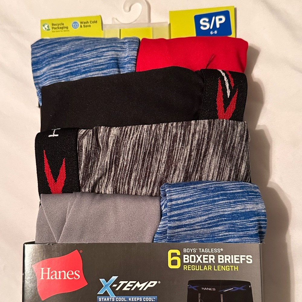 Boys Hanes XTemp Boxer Briefs Brand New!!
